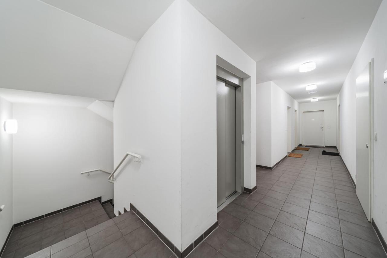 17 C&J'S Apartment Виена Екстериор снимка